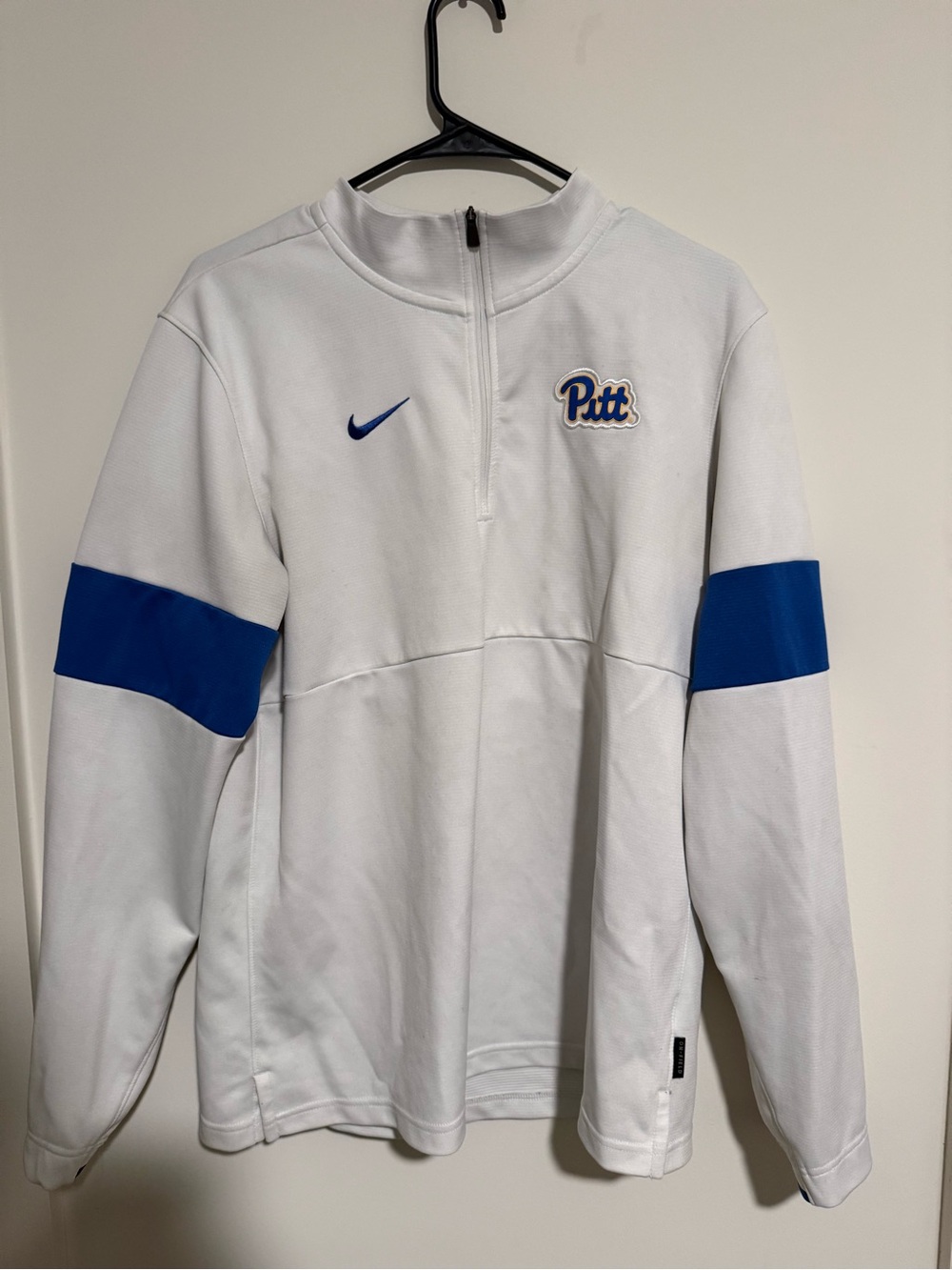 Nike White & Blue Pitt 1/4-Zip Pullover